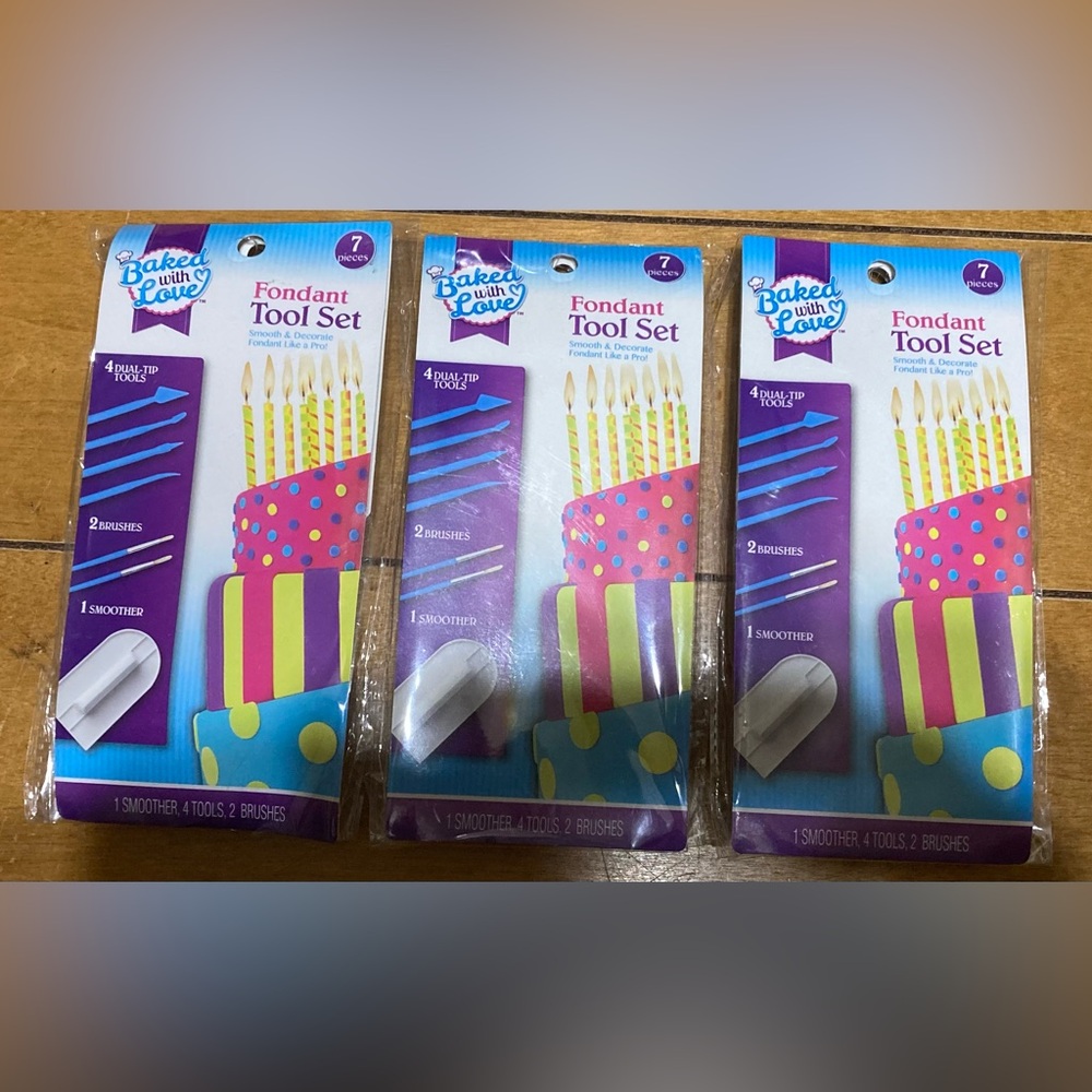 NWT Baked With Love Fondant Set (Set of 3)